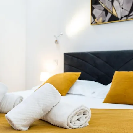 3-br In The Heart Of Downtown Appartement Cannes
